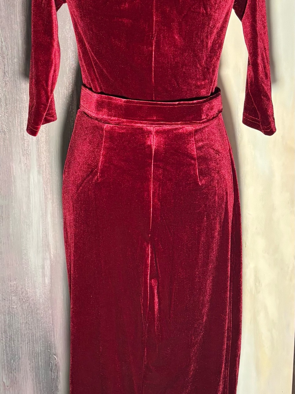 Burgundy Velvet Wiggle Midi Dress Screen Siren Pin Up Retro Cocktail NWT - Picture 3 of 7